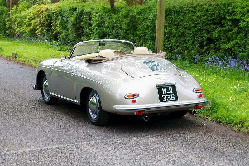 PORSCHE 356