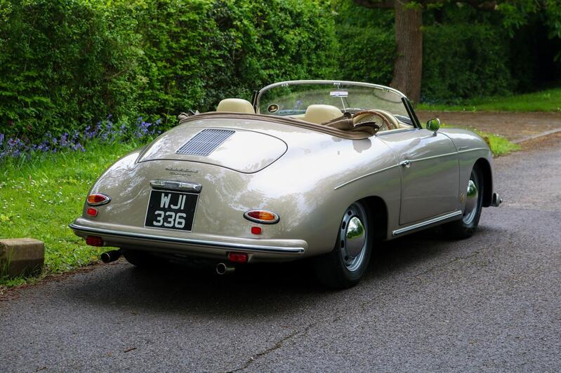 PORSCHE 356