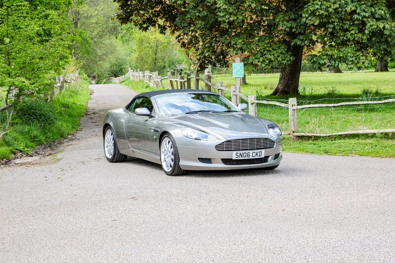 ASTON MARTIN DB9