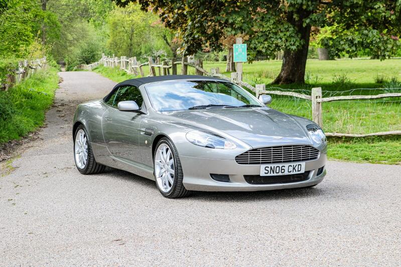 ASTON MARTIN DB9